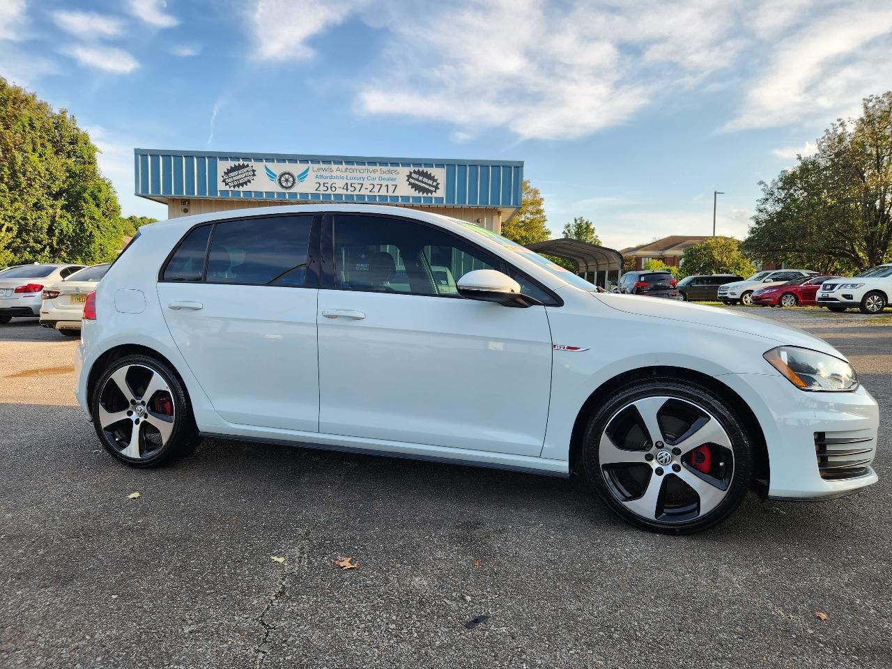Volkswagen GTI Autobahn 6A 4-Door 2016