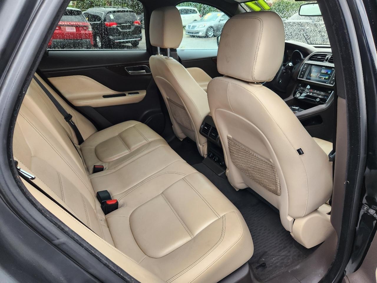 Jaguar F-Pace 35t Prestige 2017