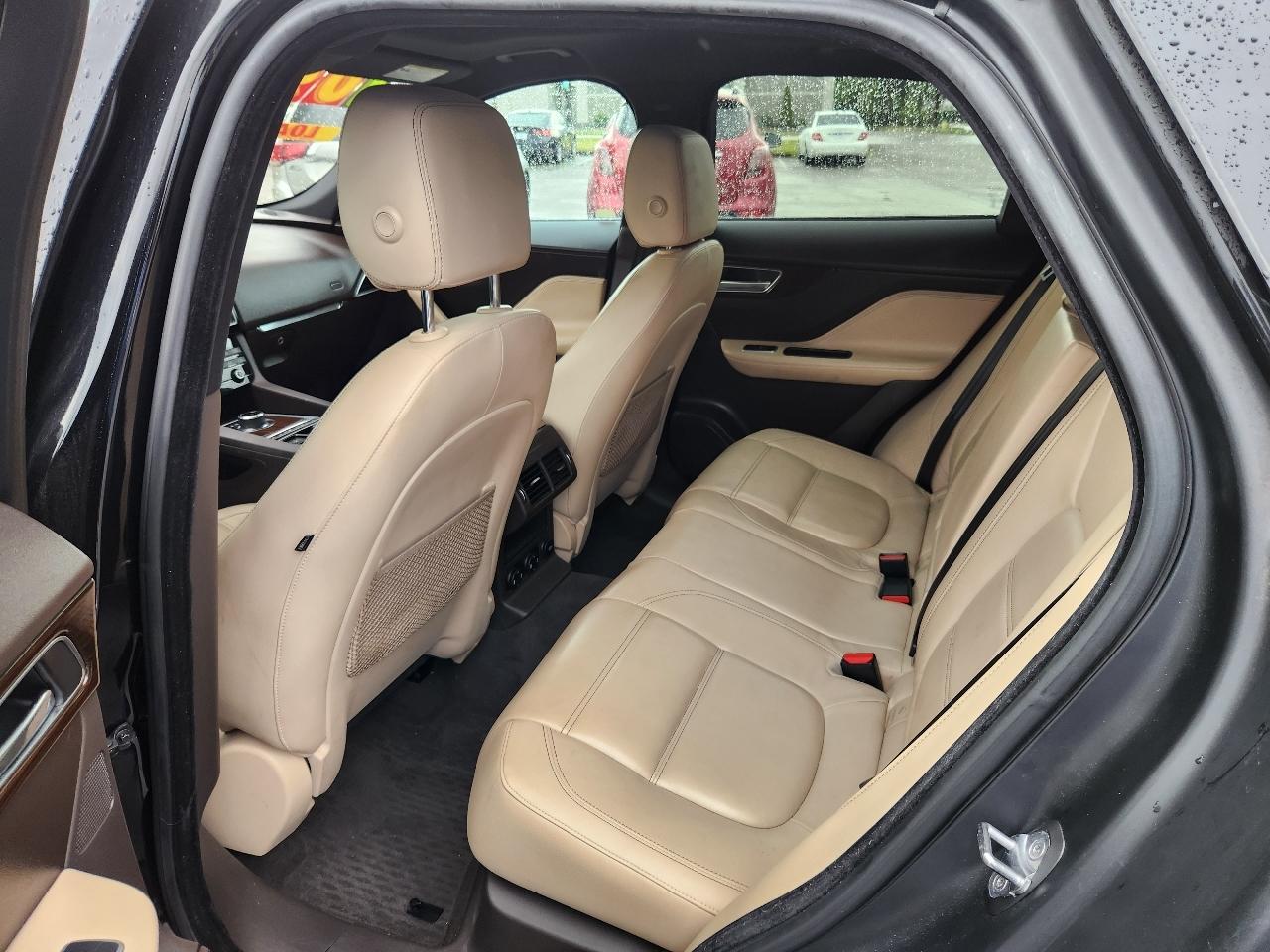 Jaguar F-Pace 35t Prestige 2017