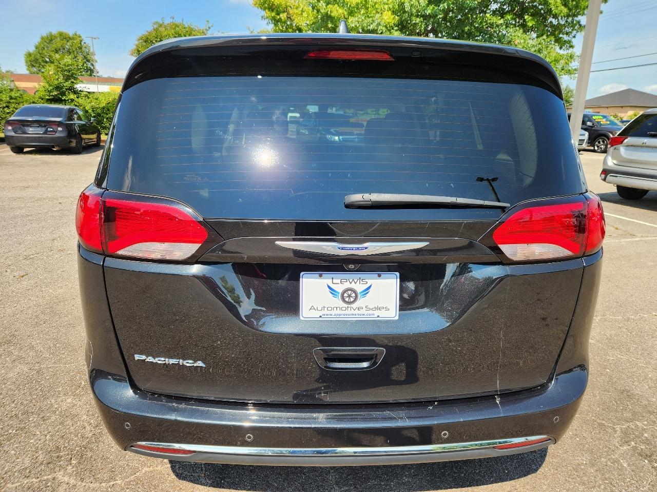 Chrysler Pacifica Touring-L 2019