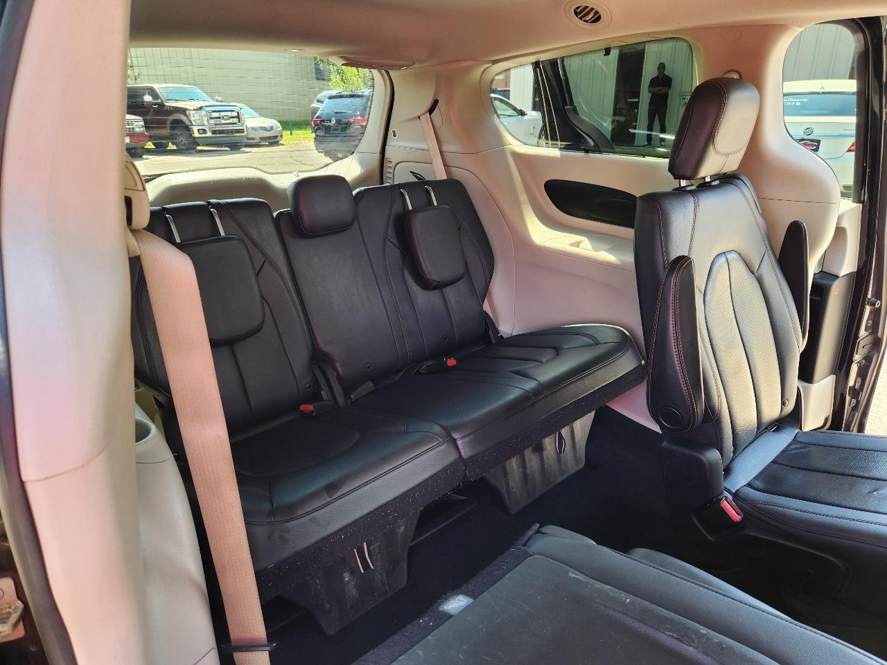 Chrysler Pacifica Touring-L 2019