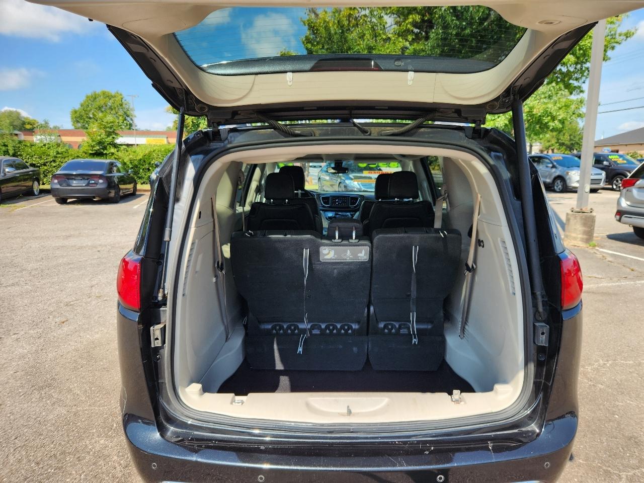 Chrysler Pacifica Touring-L 2019