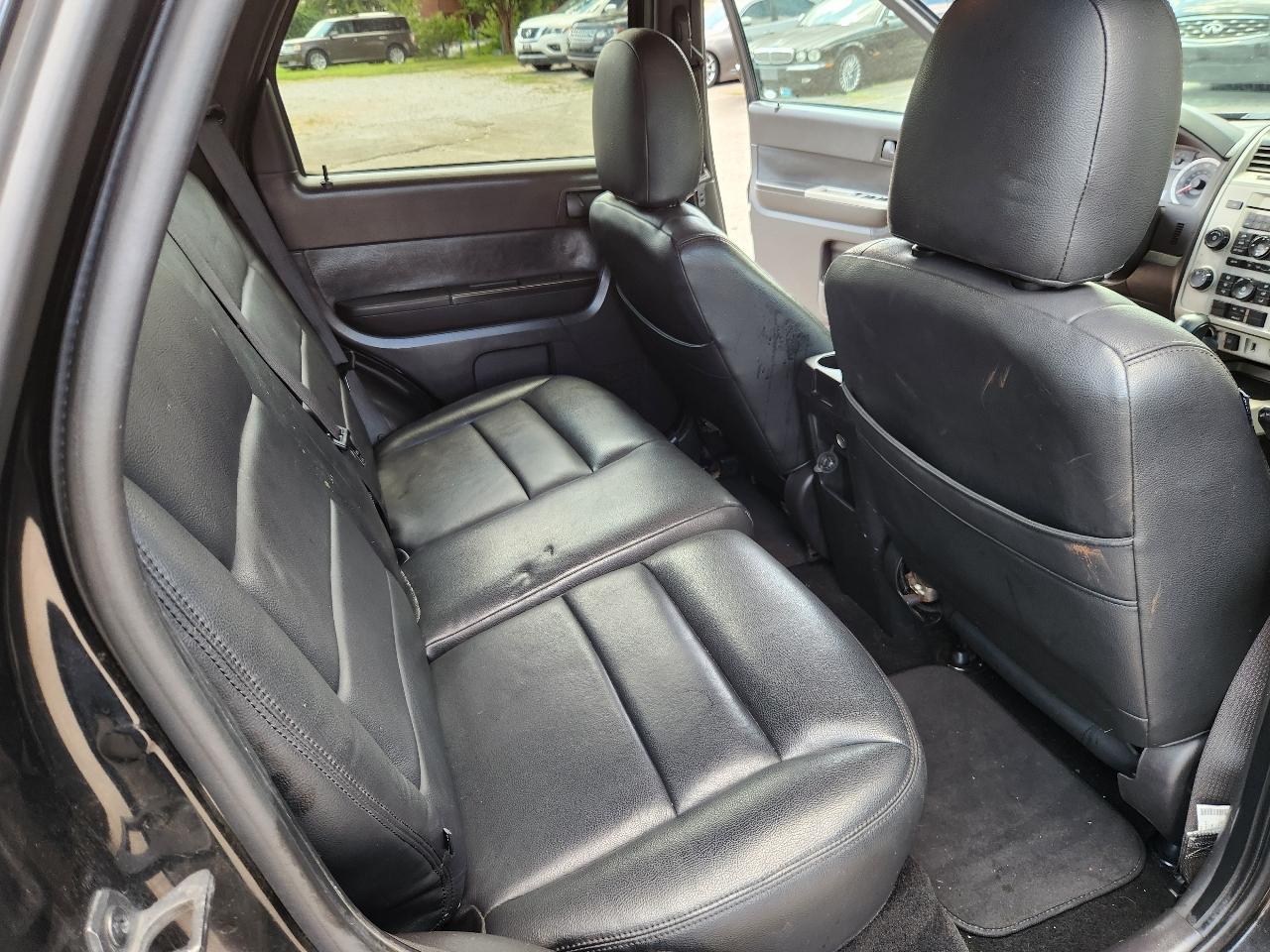 Ford Escape XLT FWD 2011