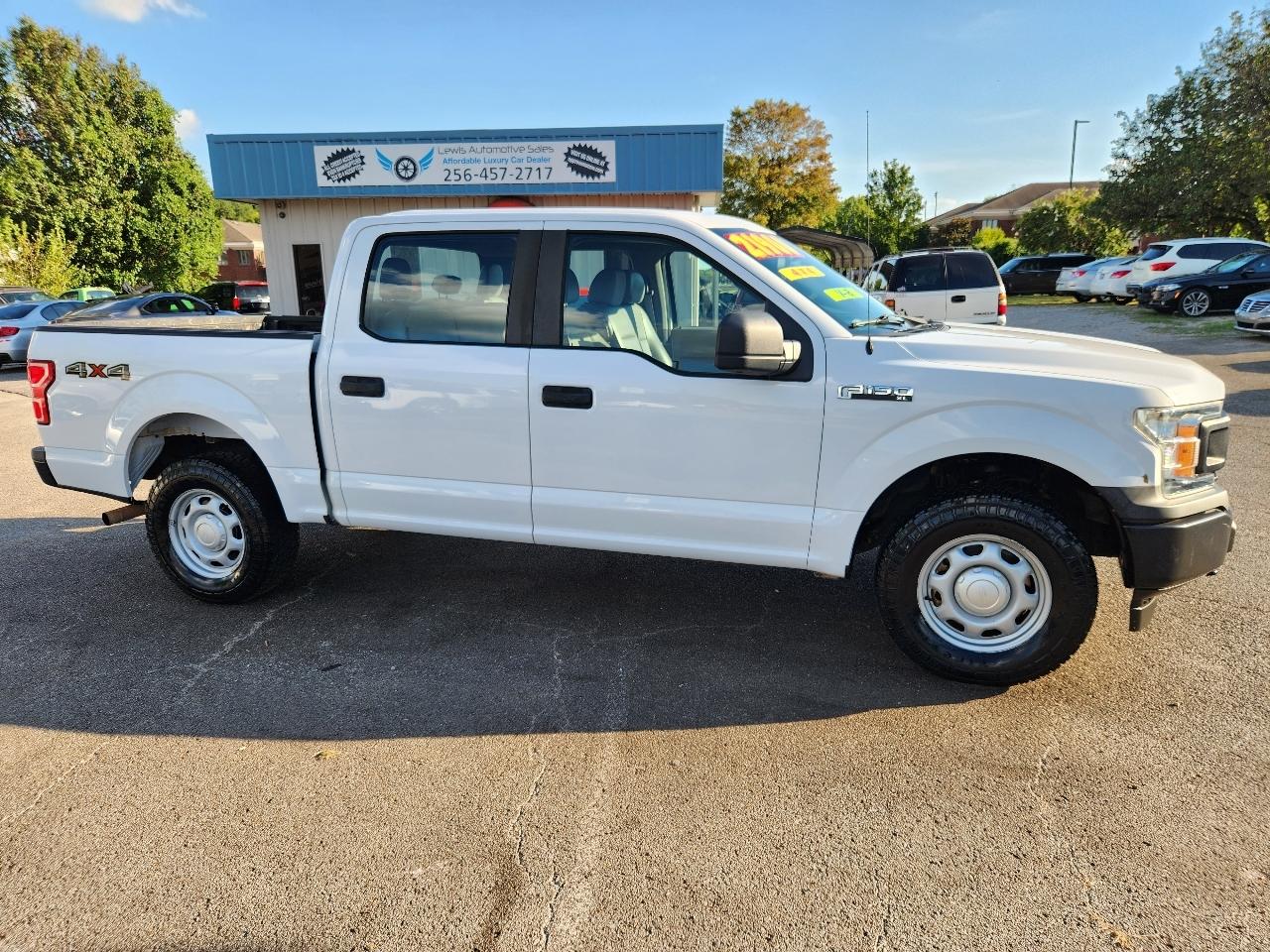 Ford F-150 4WD SuperCrew 150" XL 2019