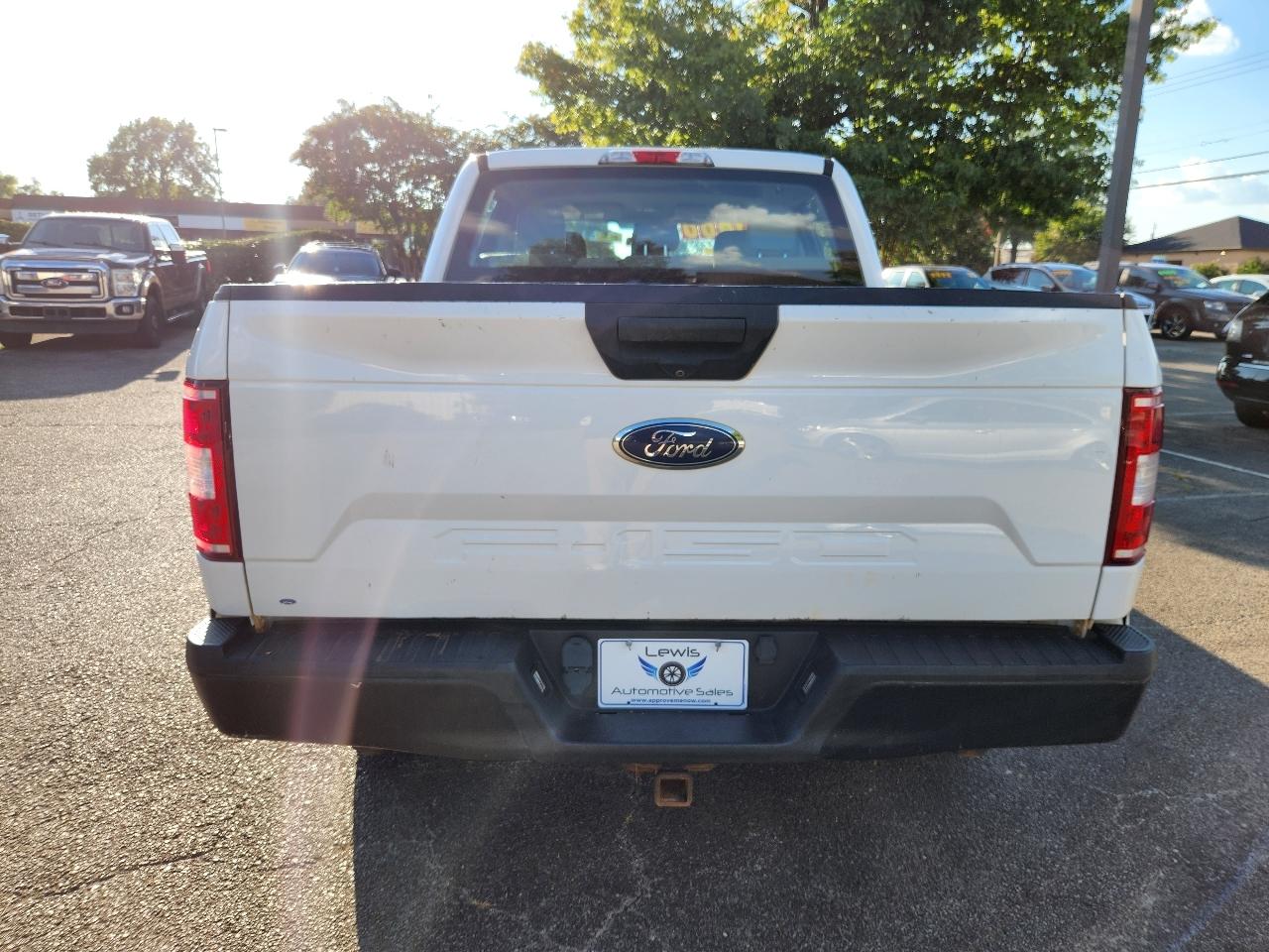 Ford F-150 4WD SuperCrew 150" XL 2019