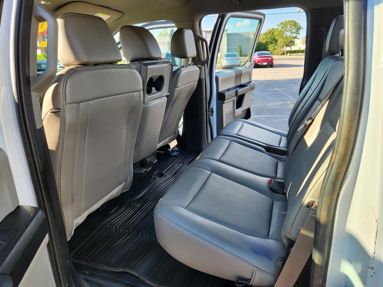Ford F-150 4WD SuperCrew 150" XL 2019