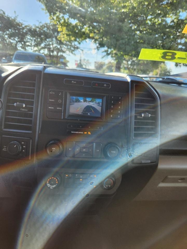 Ford F-150 4WD SuperCrew 150" XL 2019