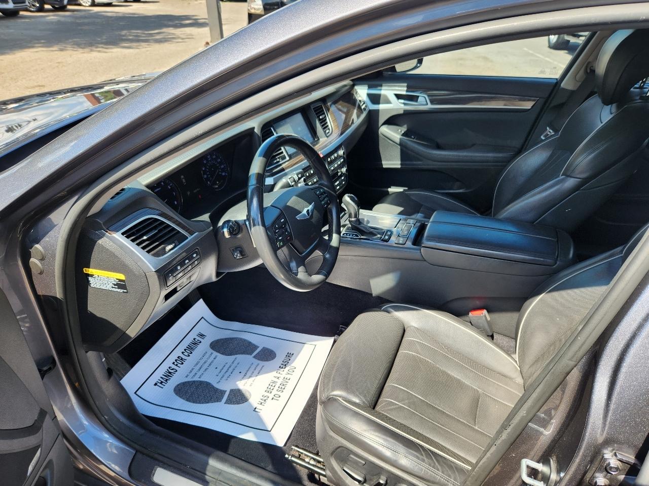 Hyundai Genesis 3.8L 2016