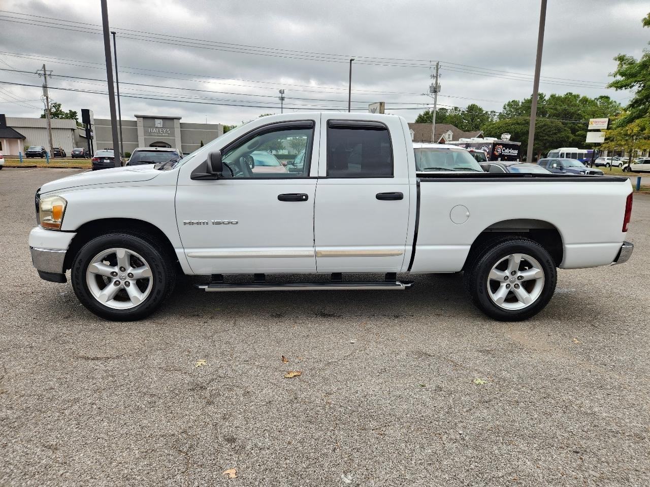 Dodge Ram 1500 ST Quad Cab Long Bed 2WD 2006