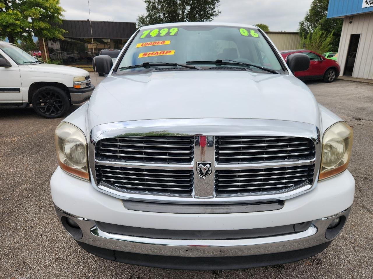 Dodge Ram 1500 ST Quad Cab Long Bed 2WD 2006