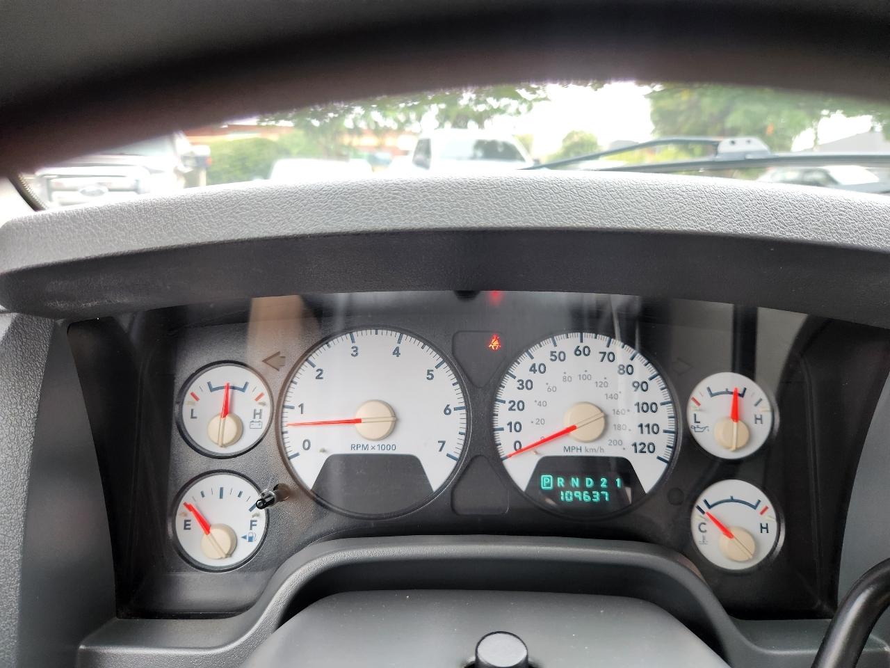 Dodge Ram 1500 ST Quad Cab Long Bed 2WD 2006