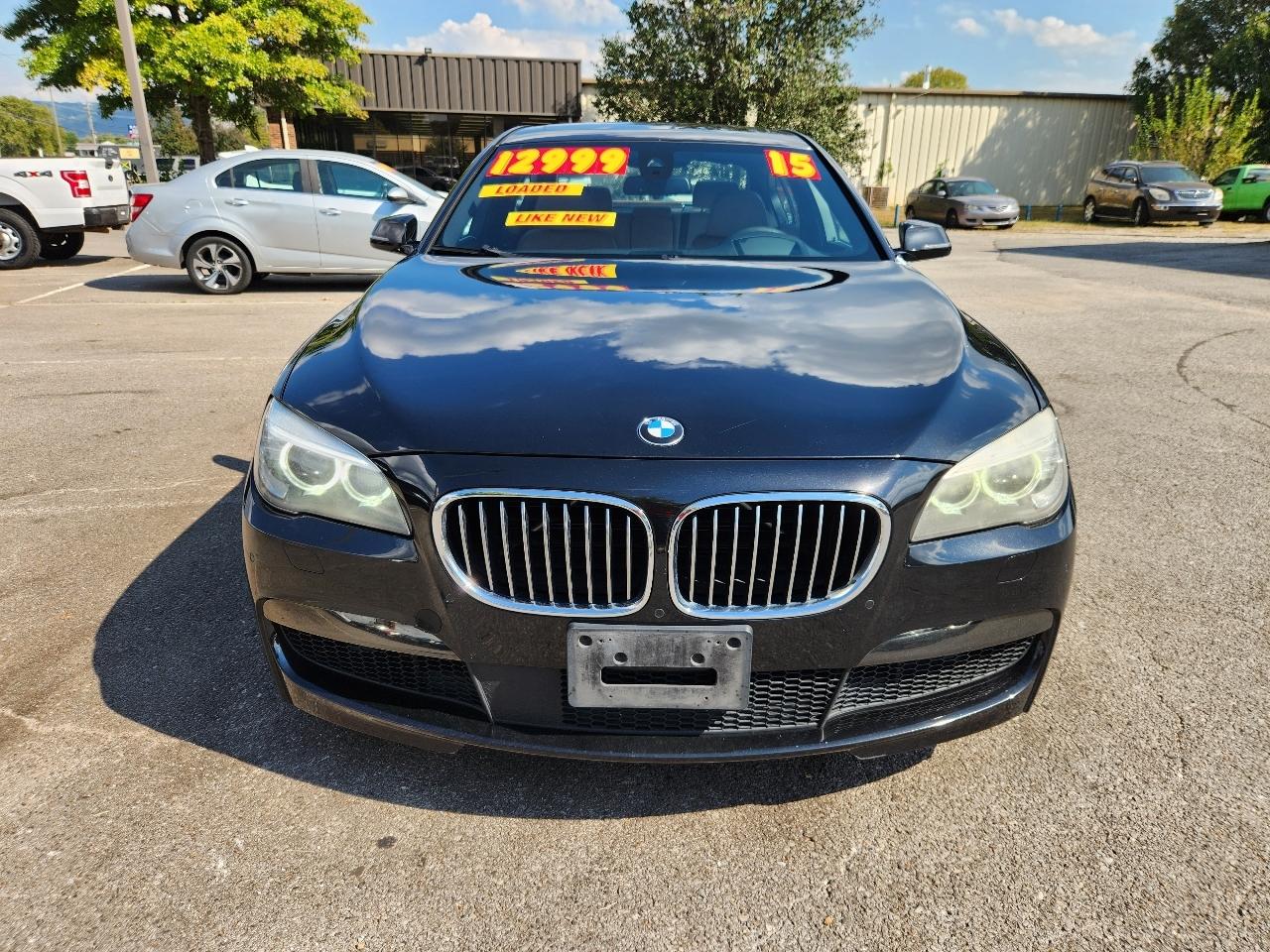 BMW 7-Series 740iL 2015