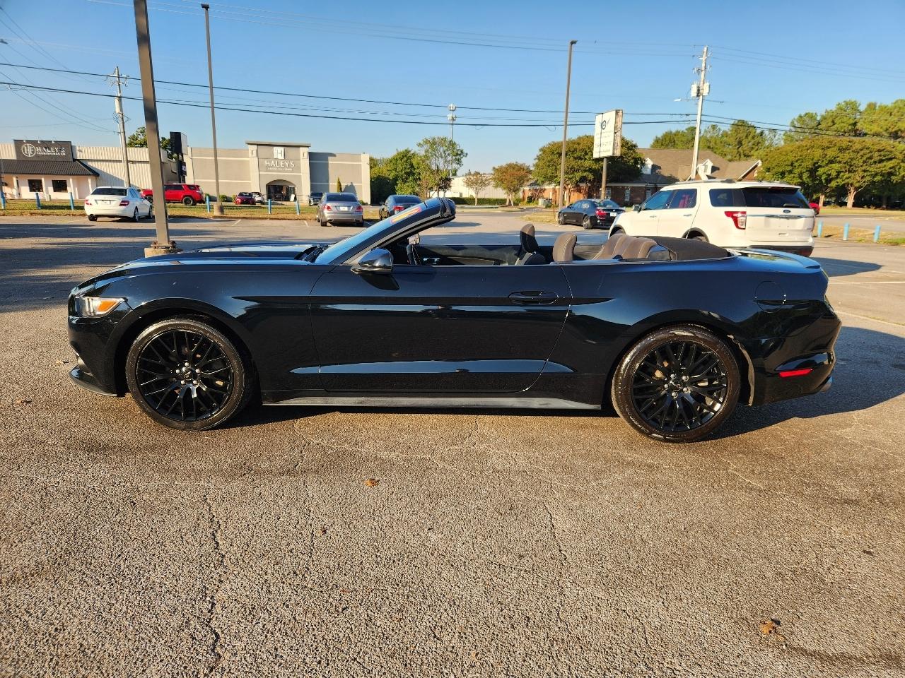 Ford Mustang V6 Convertible 2016
