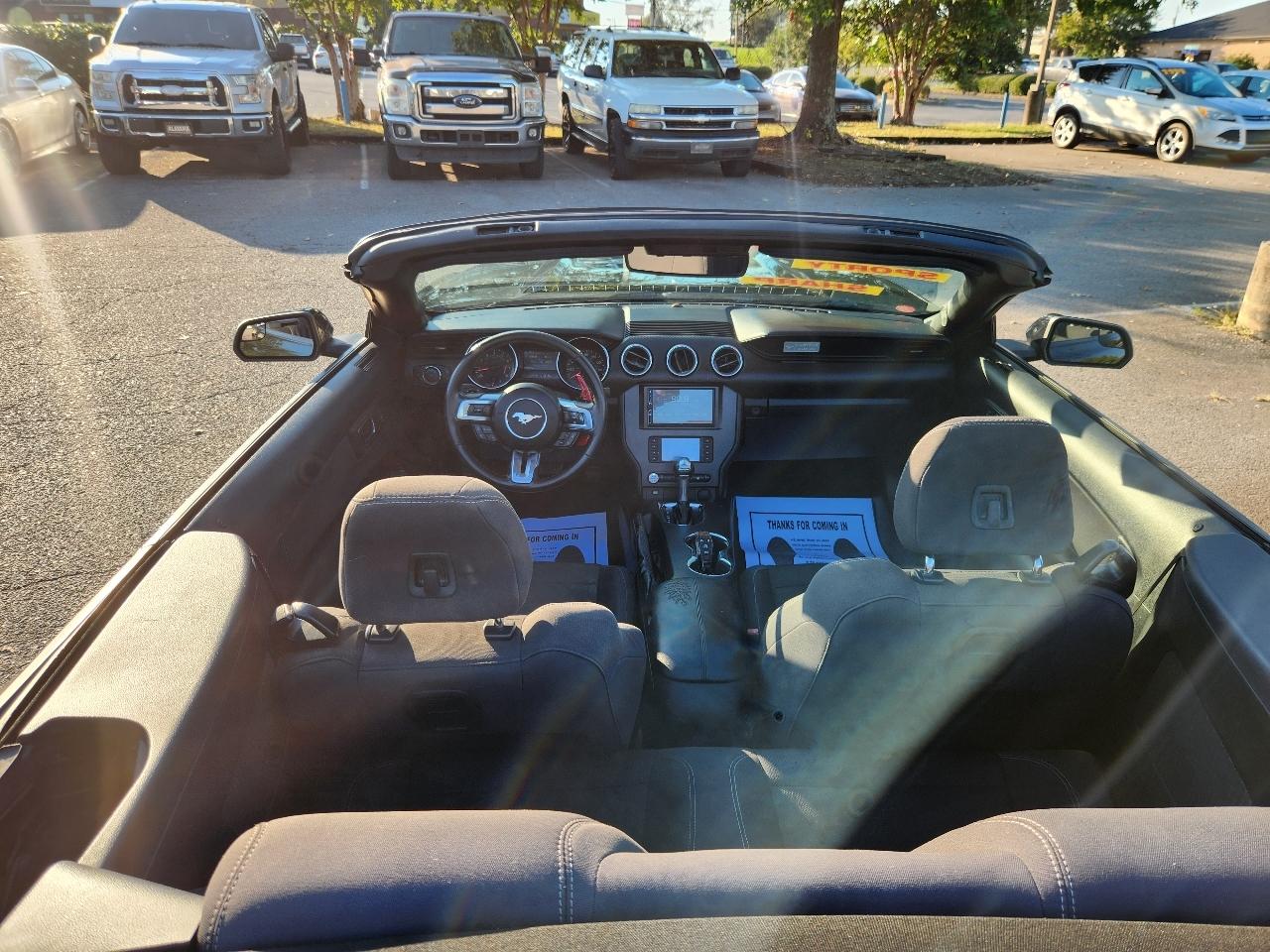 Ford Mustang V6 Convertible 2016