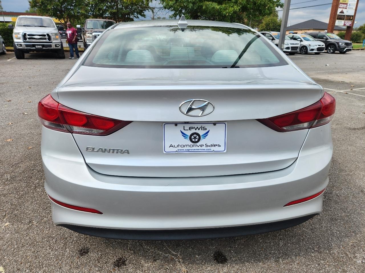 Hyundai Elantra Limited 2018