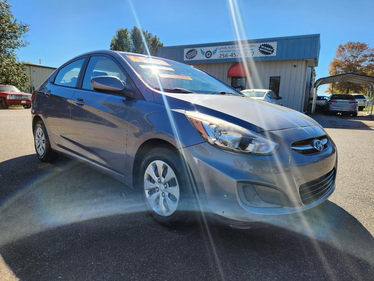 Hyundai Accent SE 4-Door 6A 2016