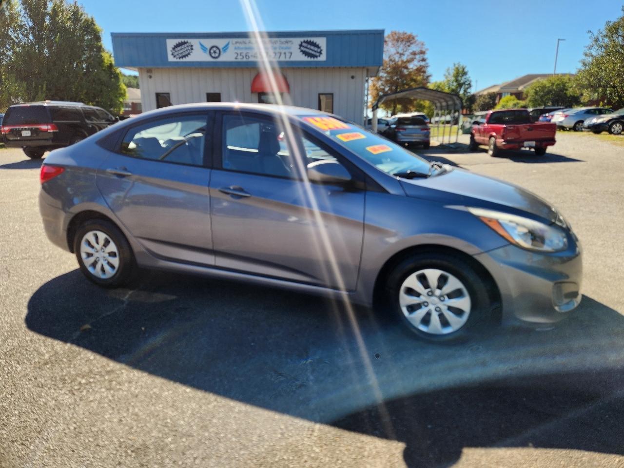 Hyundai Accent SE 4-Door 6A 2016