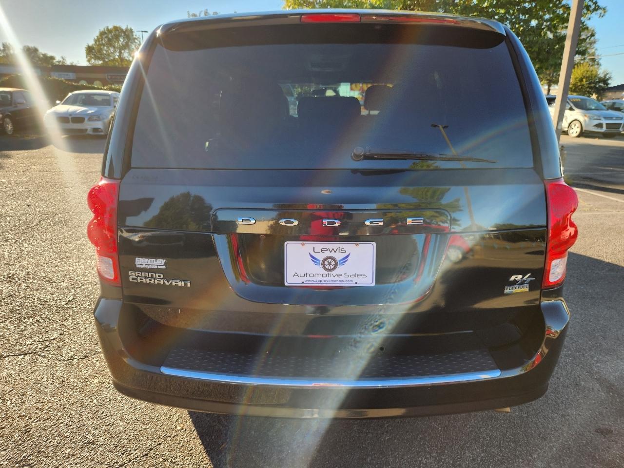 Dodge Grand Caravan R/T 2016