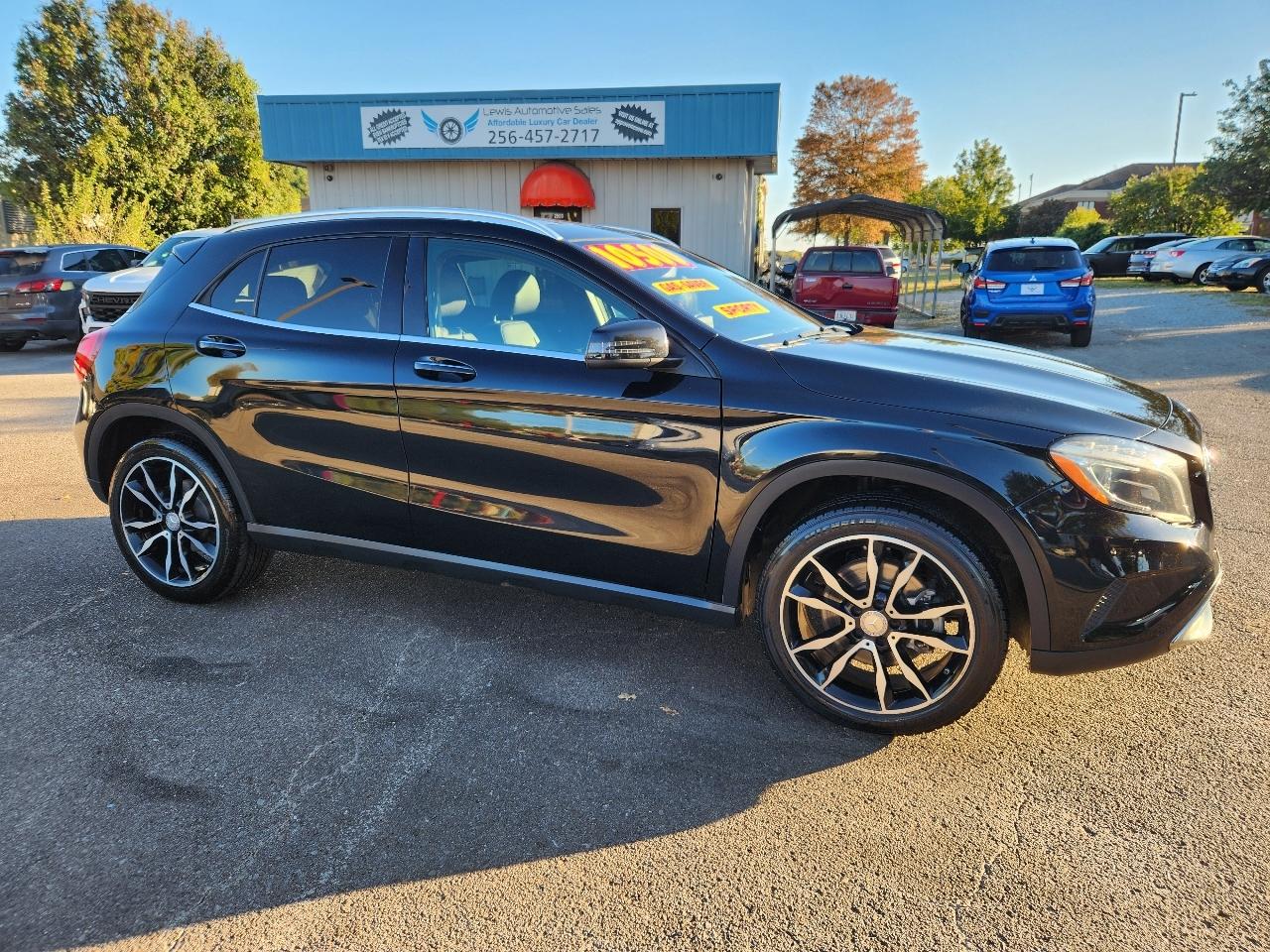 Mercedes-Benz GLA-Class GLA250 2016