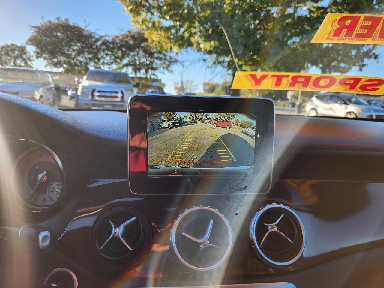 Mercedes-Benz GLA-Class GLA250 2016