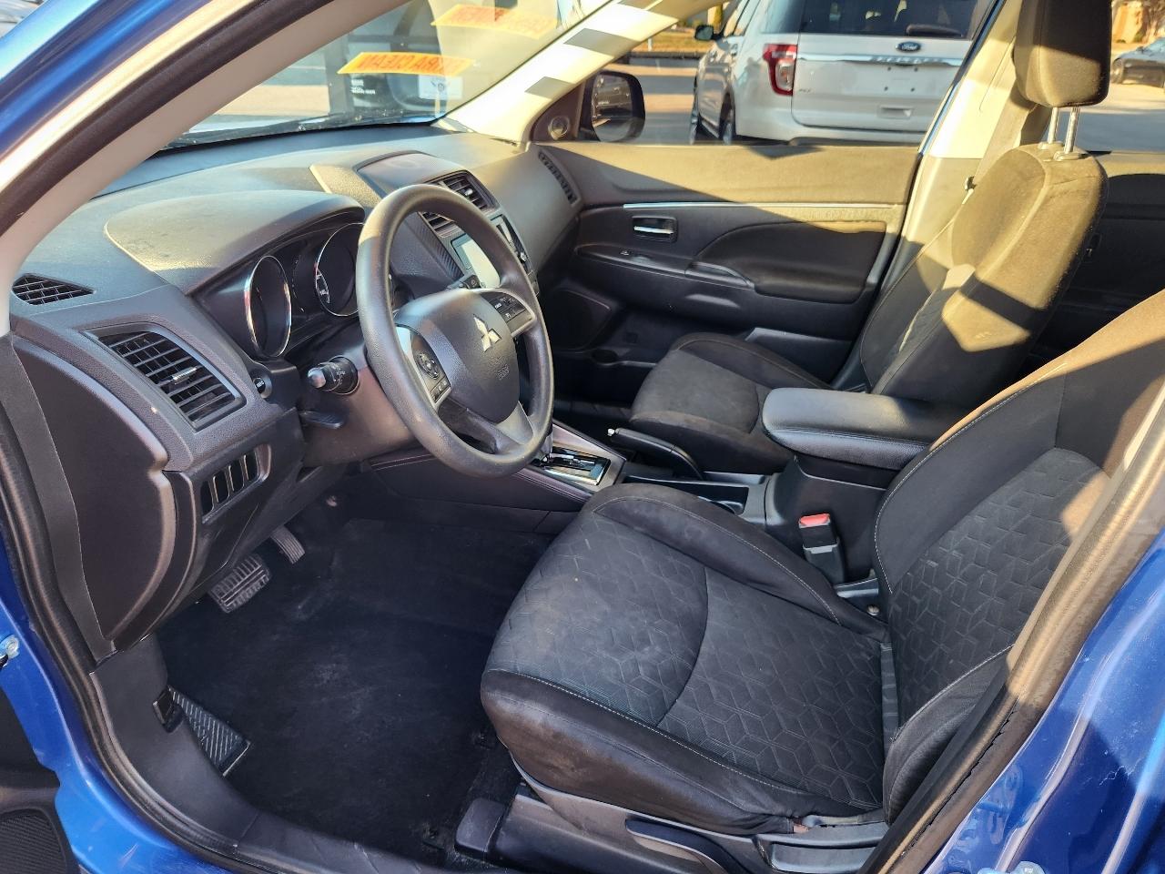 Mitsubishi Outlander Sport 2.0 ES CVT 2020