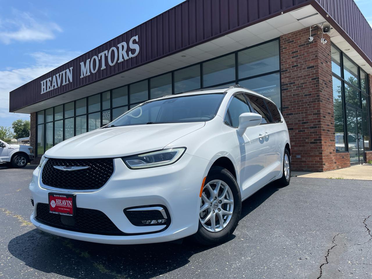 2022 Chrysler Pacifica Touring-L