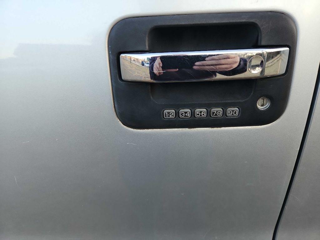 Ford F-150 XL SuperCrew 5.5-ft. Bed 4WD 2013