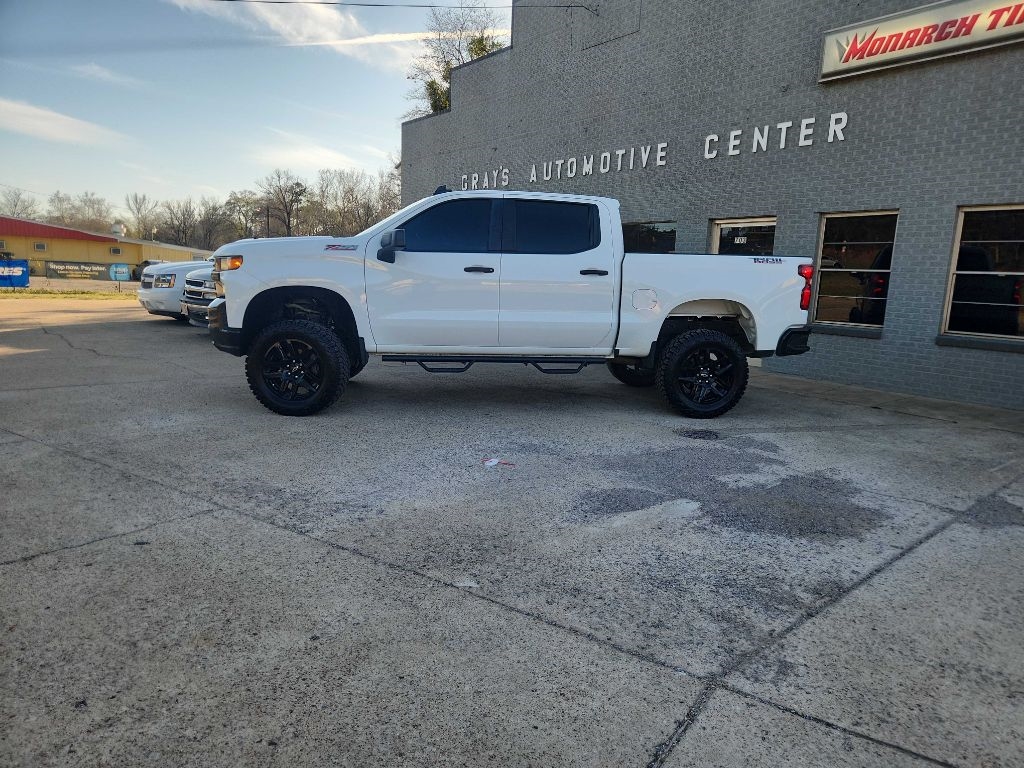 Chevrolet Silverado 1500 Limited Custom Trail Boss Crew Cab Long Box 4WD 2022