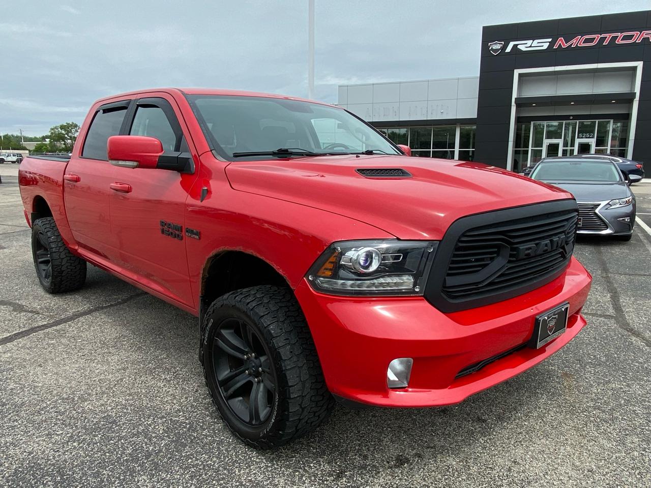  2018 RAM 1500 Sport Crew Cab 4WD   