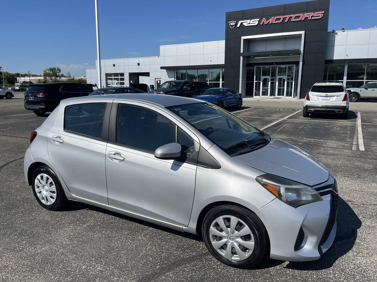Silver 2016 Toyota Yaris Hatchback Front-Wheel Drive 4-Speed Automatic