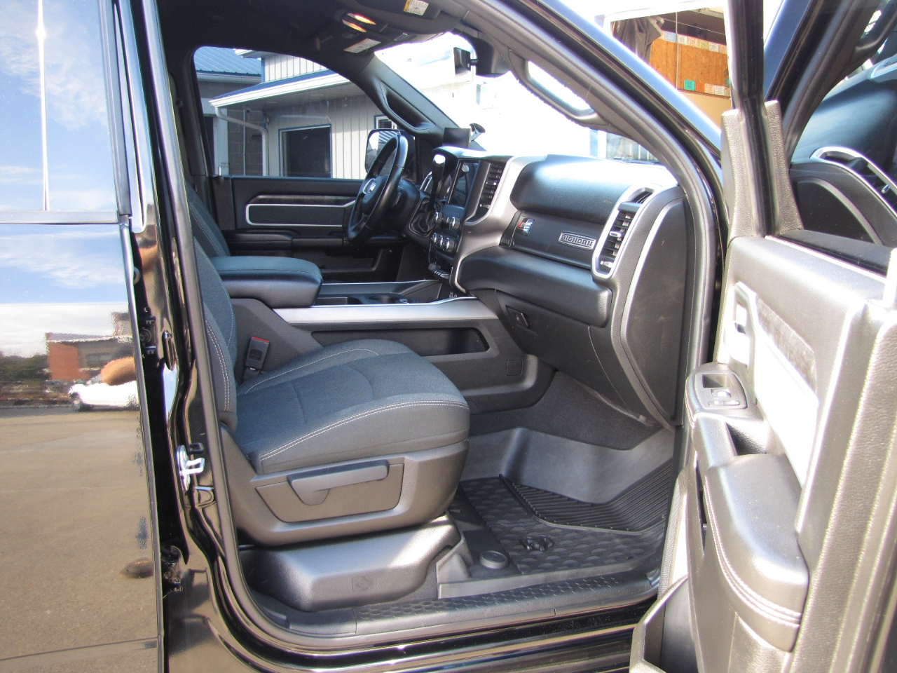 2020 Ram 2500 Big Horn photo 6