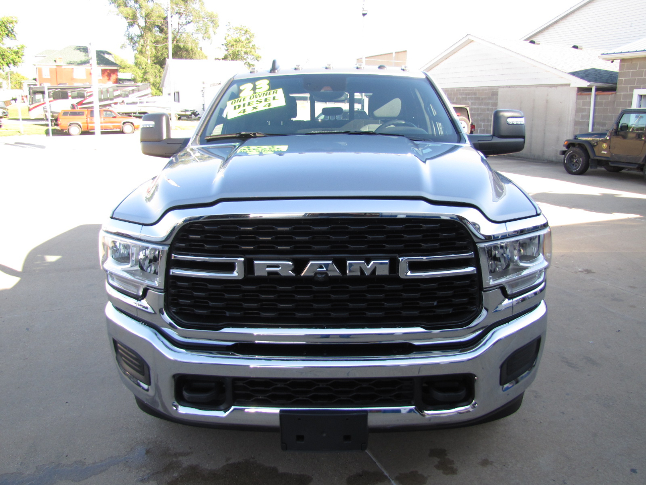 2023 Ram 3500 Tradesman photo 3