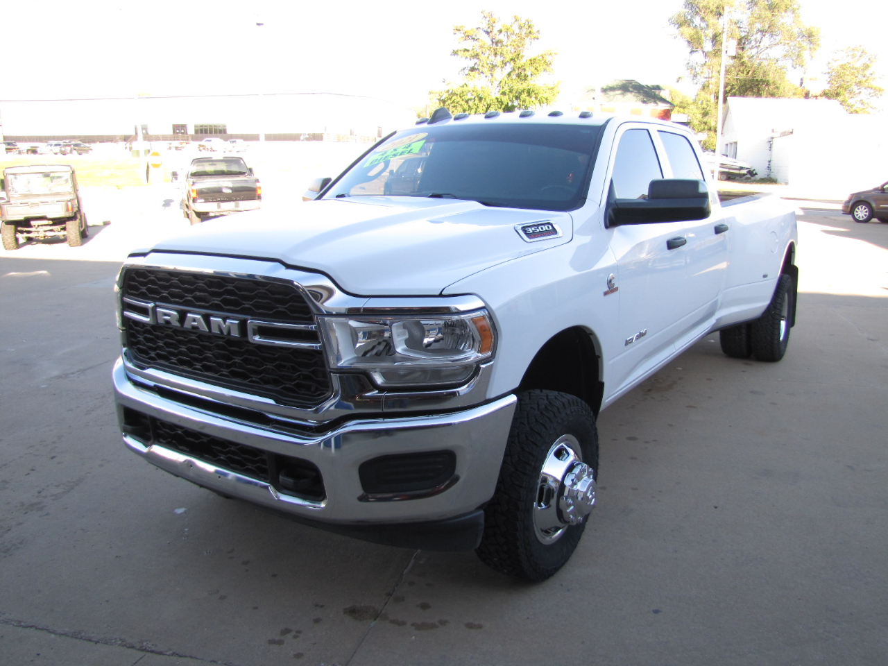 RAM 3500 Tradesman Crew Cab 4WD DRW 2021 RAM 3500 Tradesman Crew Cab 4WD DRW 2021