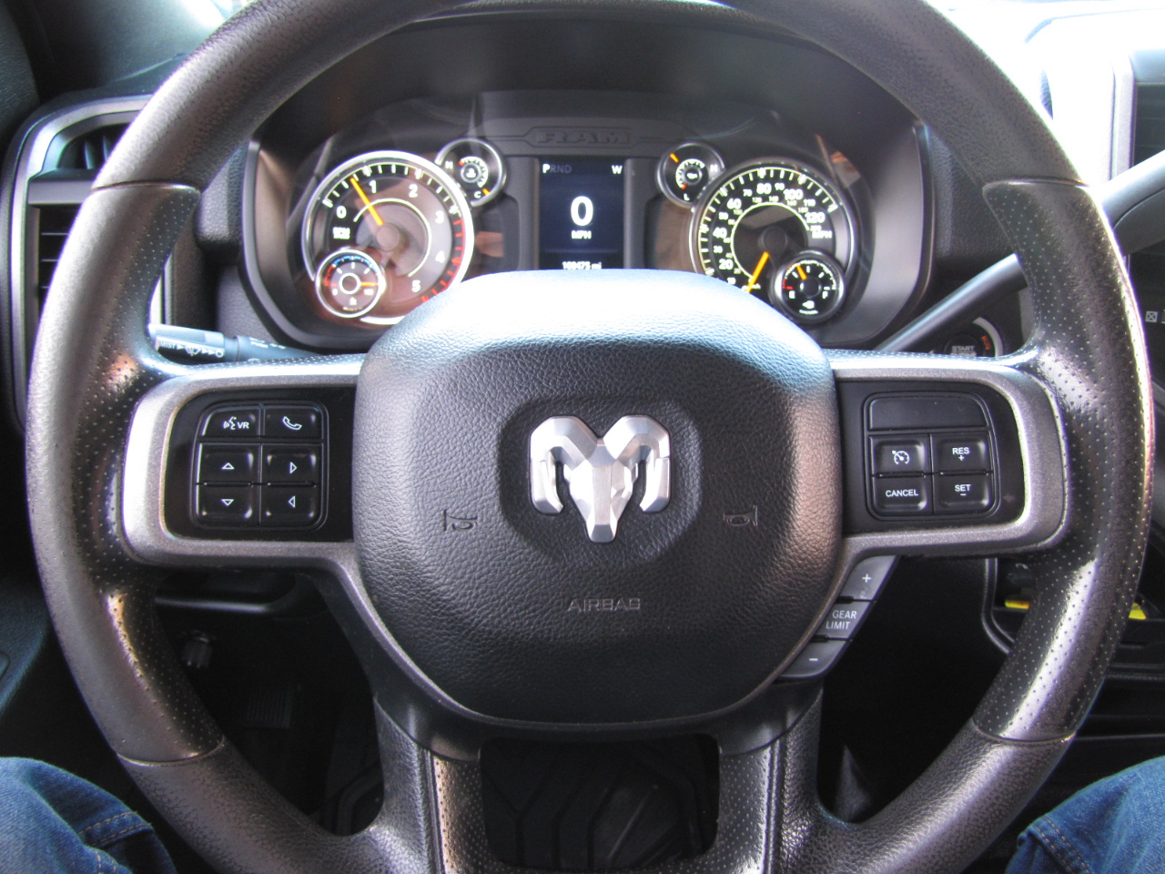 RAM 3500 Tradesman Crew Cab 4WD DRW 2021 RAM 3500 Tradesman Crew Cab 4WD DRW 2021