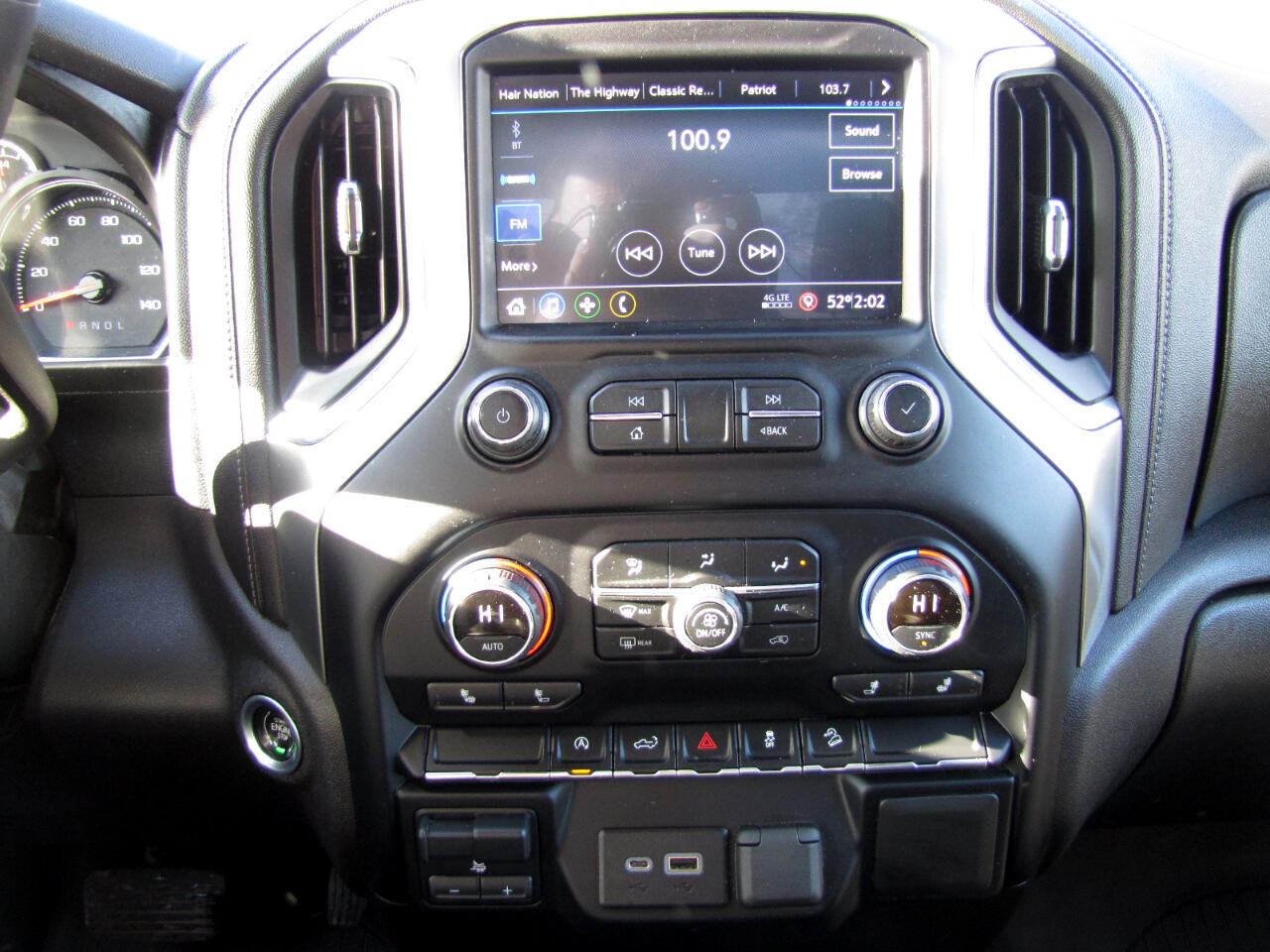 Chevrolet Silverado 1500 LT Crew Cab 4WD 2021