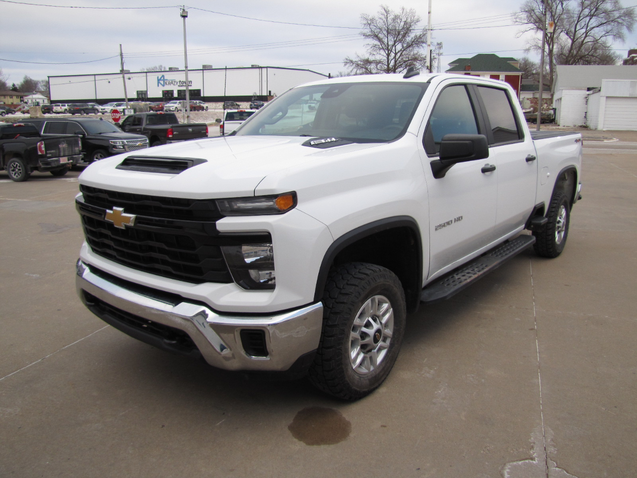 Chevrolet Silverado 2500HD Work Truck Crew Cab Short Box 4WD 2024