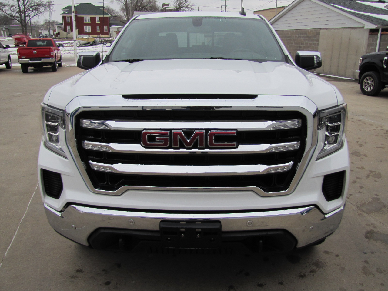 GMC Sierra 1500 SLE Crew Cab Short Box 4WD 2019