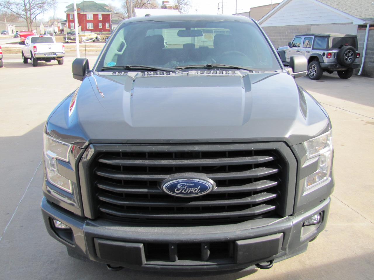 Ford F-150 XL SuperCab 6.5-ft. Bed 4WD 2017