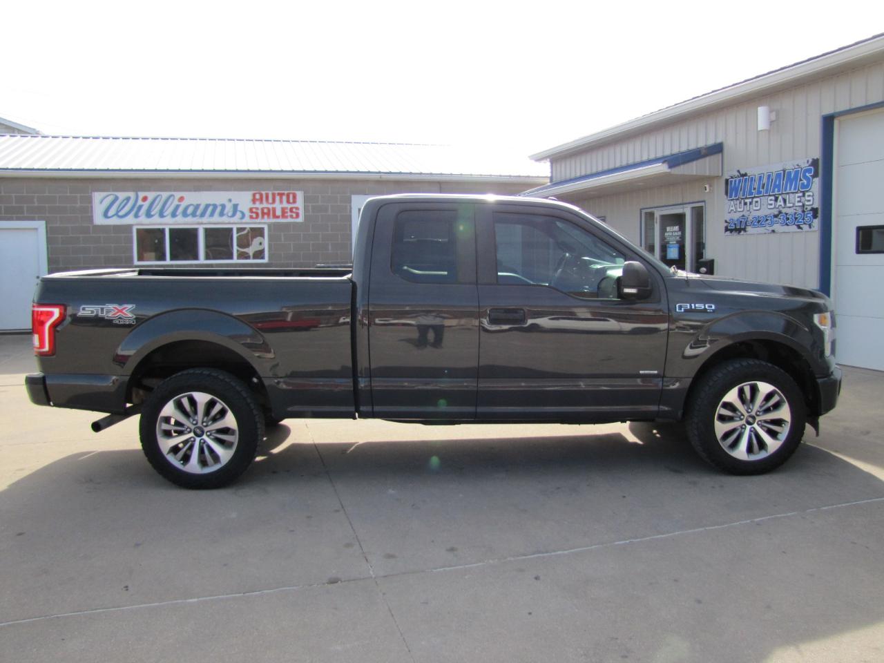 Ford F-150 XL SuperCab 6.5-ft. Bed 4WD 2017