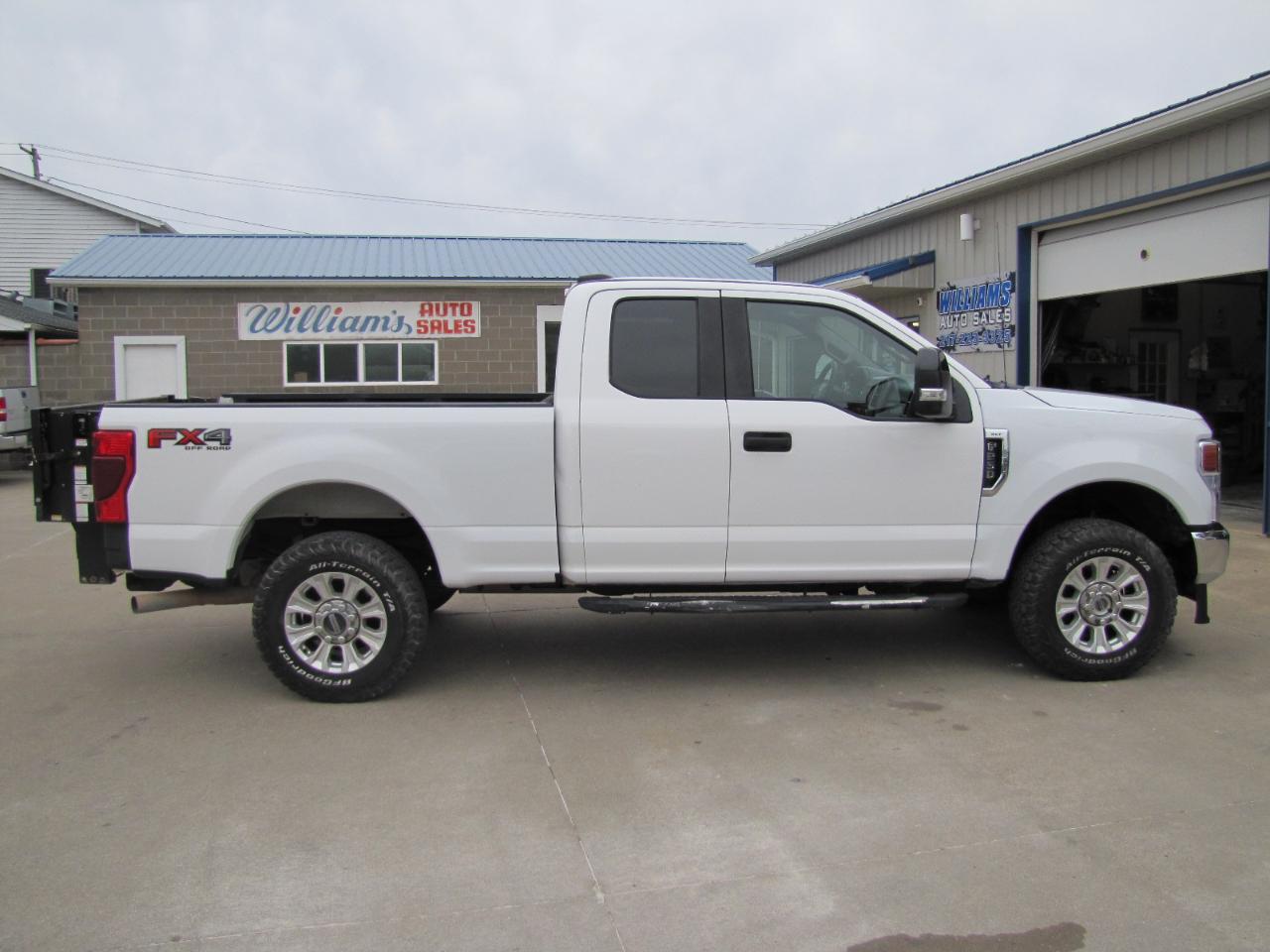 Ford F-250 SD XLT SuperCab Long Bed 4WD 2020