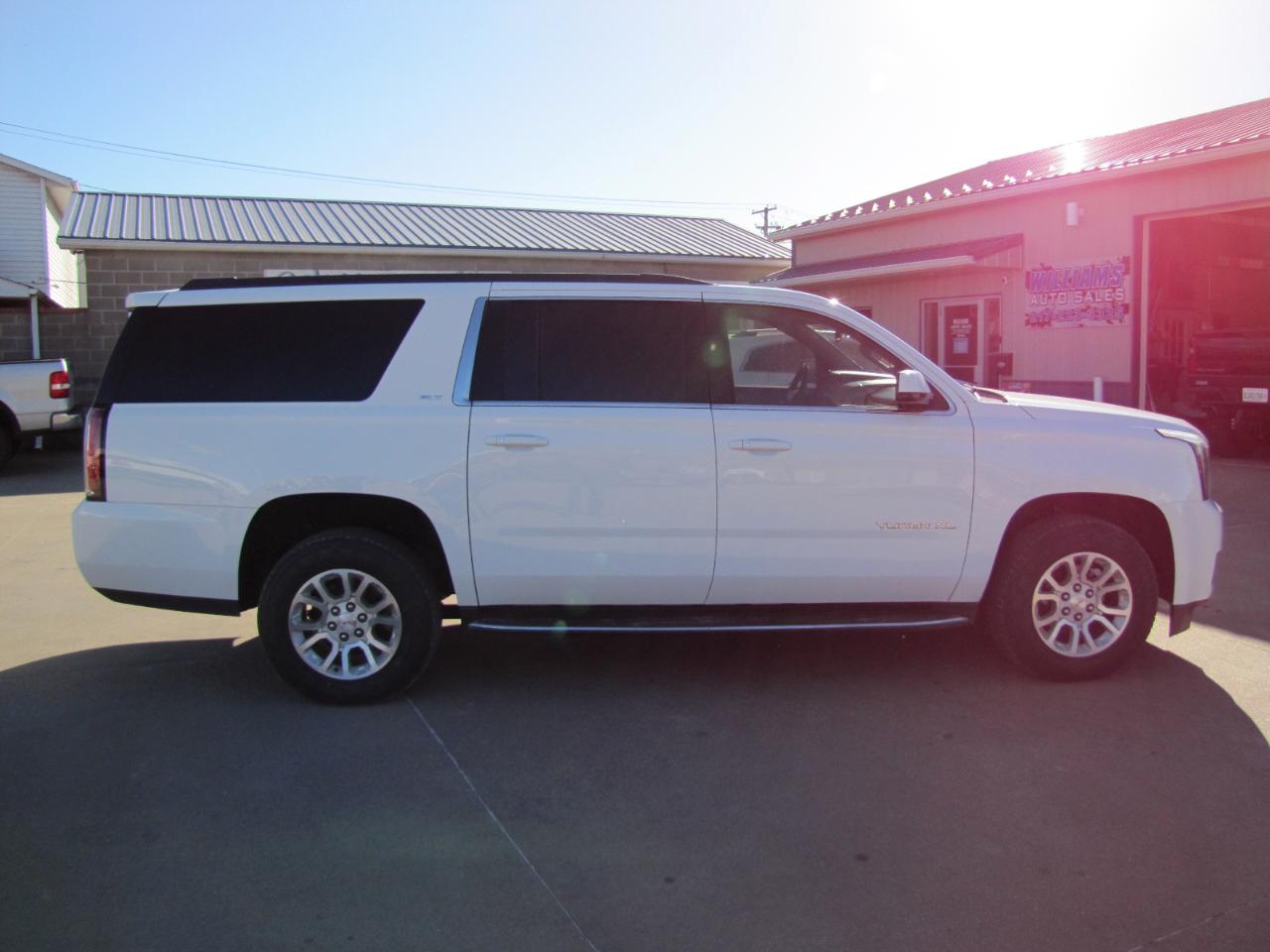 GMC Yukon XL SLT 4WD 2019