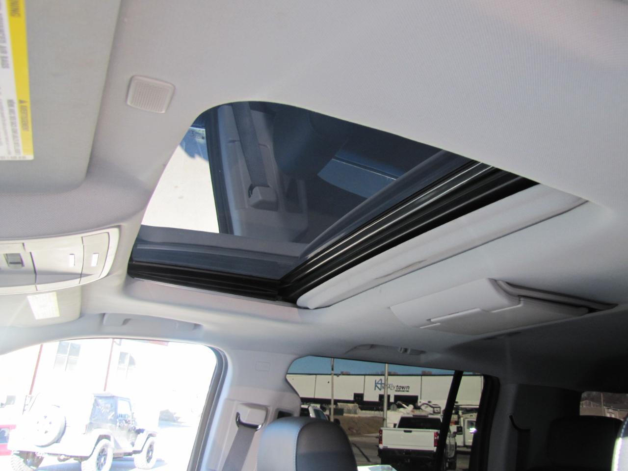 GMC Yukon XL SLT 4WD 2019