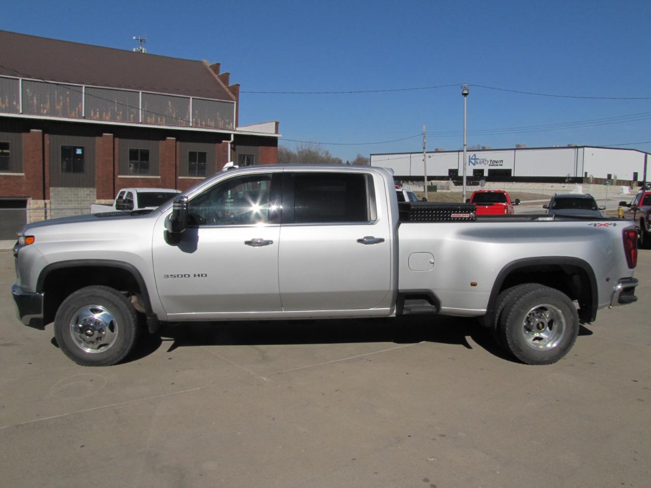 Chevrolet Silverado 3500HD LTZ Crew Cab 4WD 2022