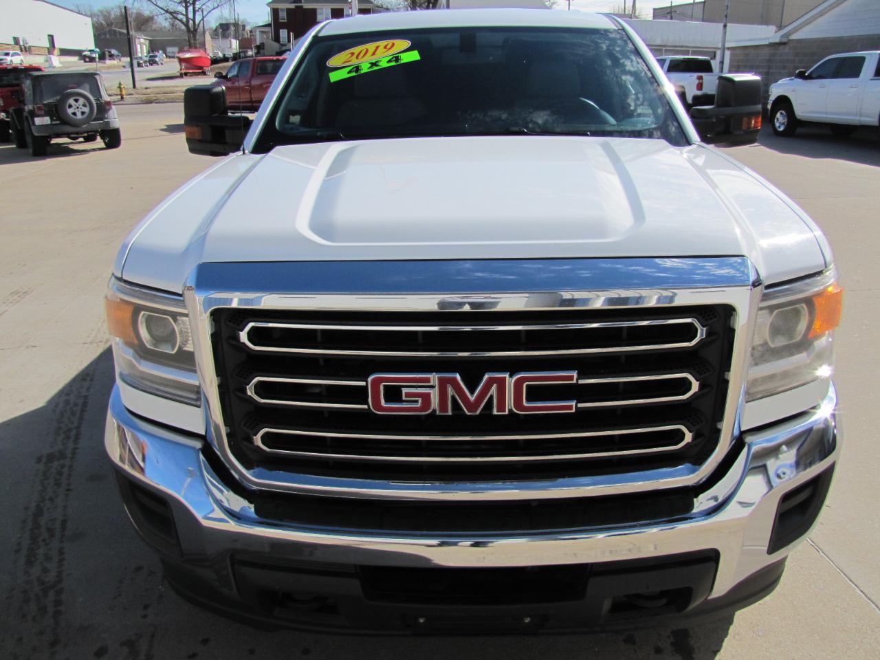 GMC Sierra 2500HD Base Double Cab Long Box 4WD 2019
