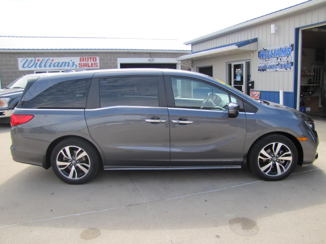 Honda Odyssey Touring 2023