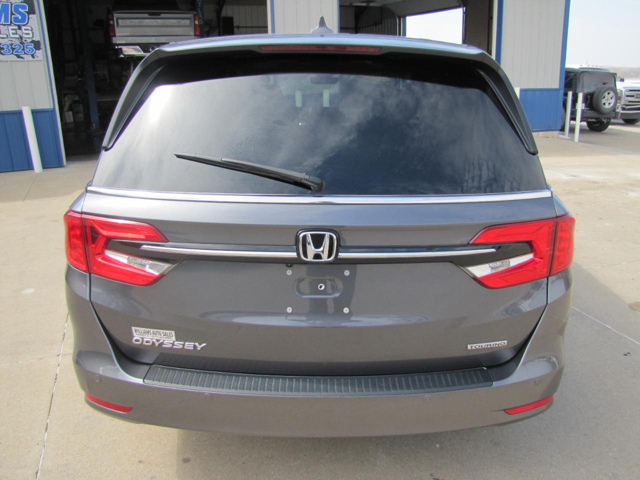 Honda Odyssey Touring 2023