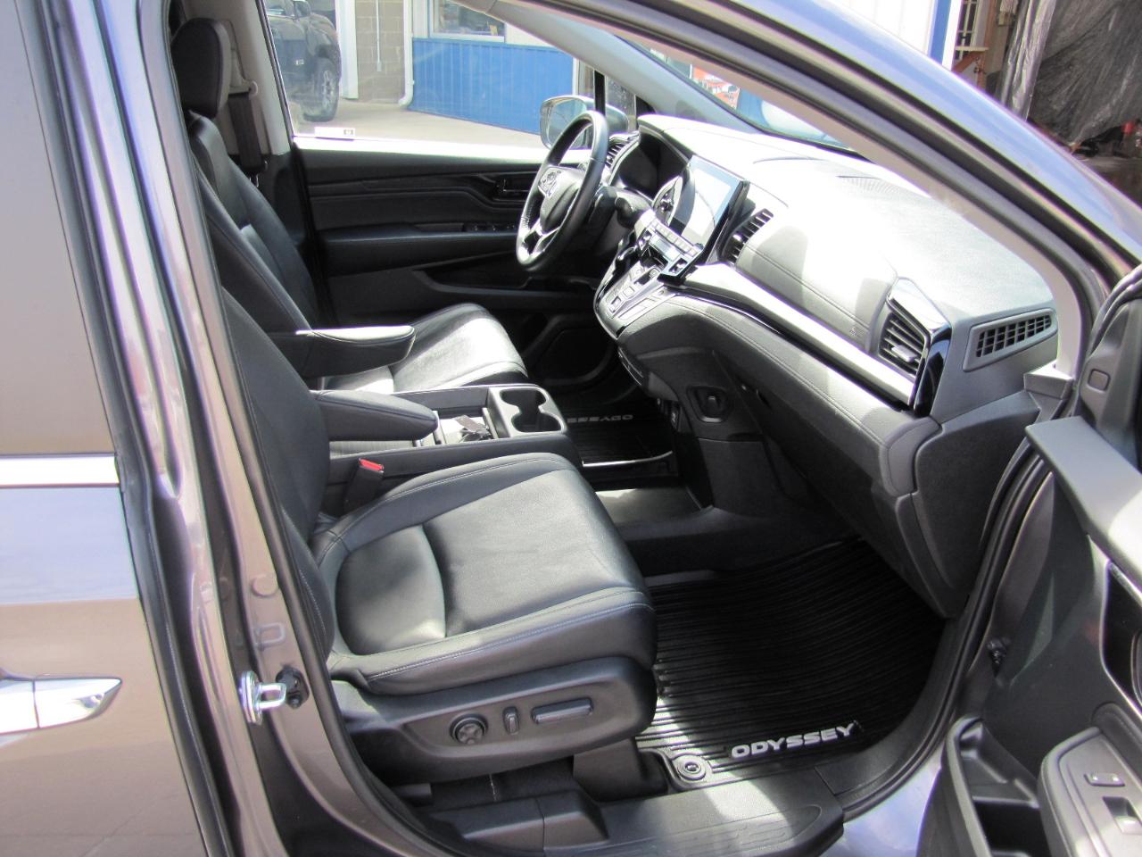 Honda Odyssey Touring 2023