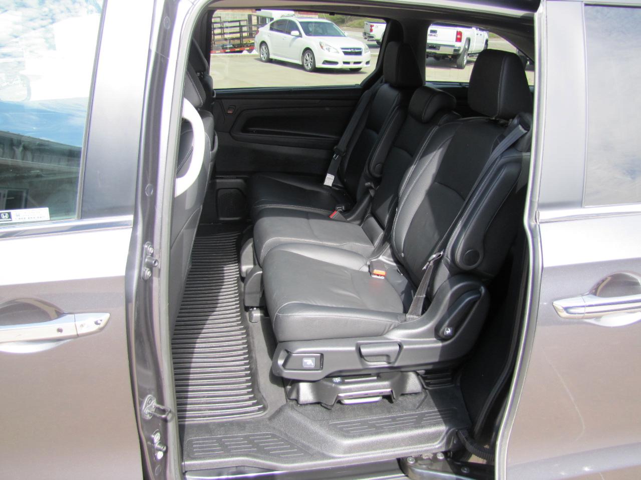 Honda Odyssey Touring 2023