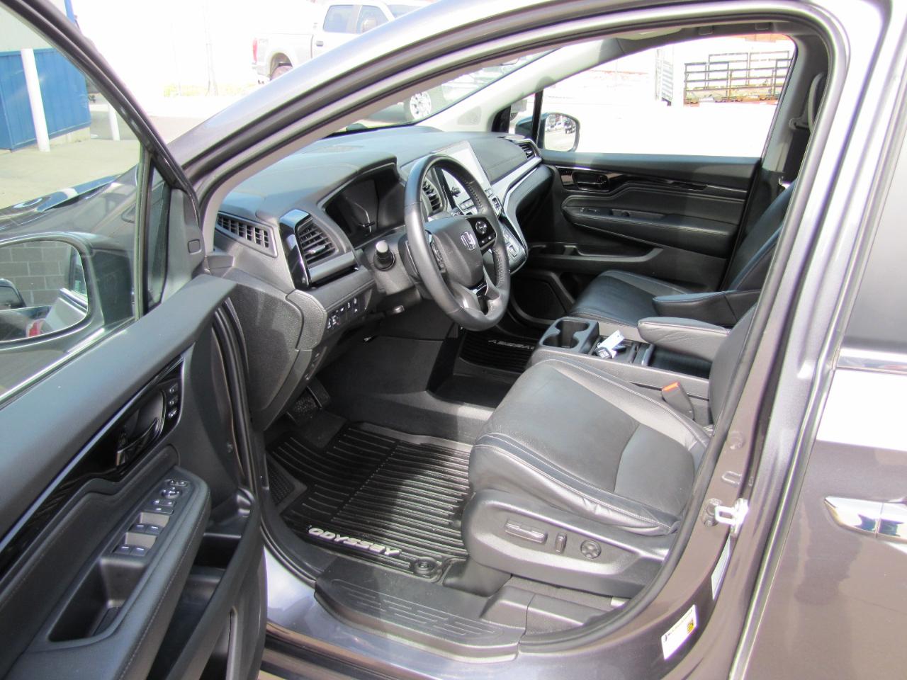 Honda Odyssey Touring 2023