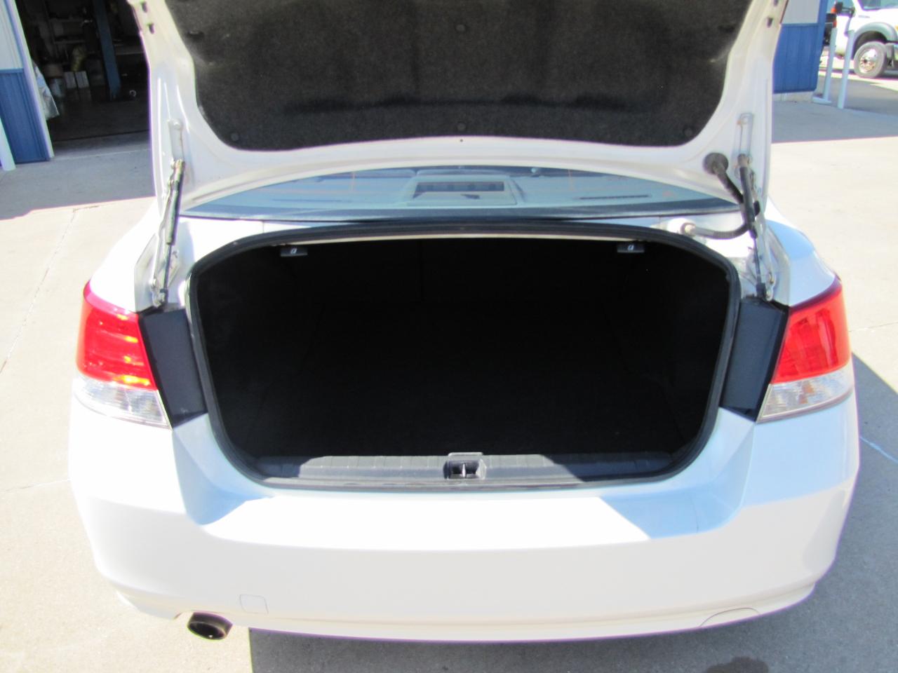 Subaru Legacy 2.5i Premium 2014